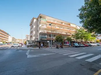 Apartment Apartamentos Ar Lotus Spain